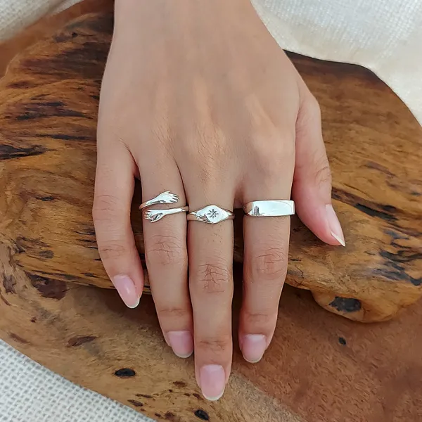 Studio Jewellery Feature & Stacker Rings | Rings-Adjustable Hug Silver Ring