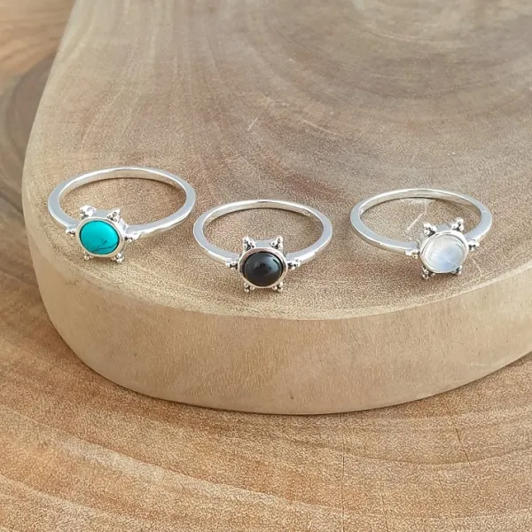 Studio Jewellery Gem Stone Rings | Rings-3 Bead Onyx Silver Ring