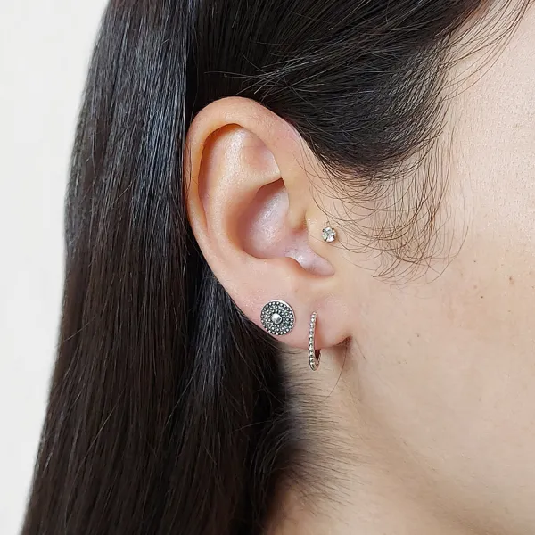 Studio Jewellery Stud Earrings | Earrings-Beaded Disc Silver Studs
