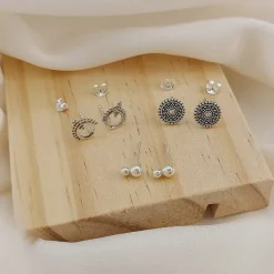 Studio Jewellery Stud Earrings | Earrings-Beaded Disc Studs