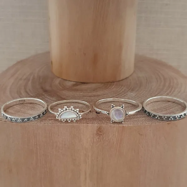 Studio Jewellery Gem Stone Rings | Rings-Beaded Shell Silver Ring