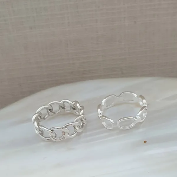 Studio Jewellery Feature & Stacker Rings | Rings-Chain Link Silver Ring