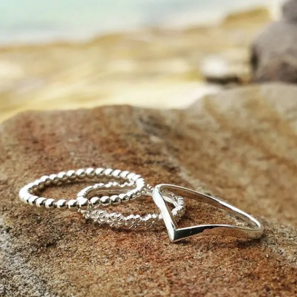 Studio Jewellery Midi And Knuckle Rings | Rings-Chevron V 925 Sterling Silver Ring