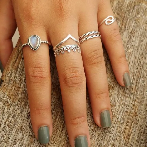 Studio Jewellery Midi And Knuckle Rings | Rings-Chevron V 925 Sterling Silver Ring