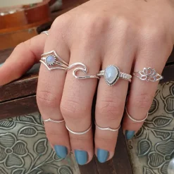 Studio Jewellery Gem Stone Rings | Rings-Circle Moonstone Silver Gemstone Ring