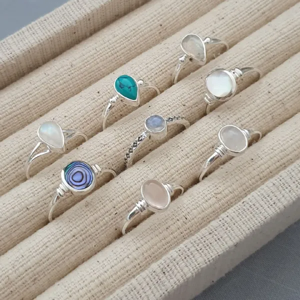 Studio Jewellery Gem Stone Rings | Rings-Classic Oval Rose Quartz Gemstone Ring
