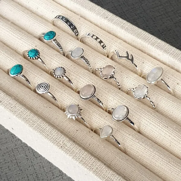 Studio Jewellery Rings | Gem Stone Rings-Oval Rope Band Moonstone Silver Ring