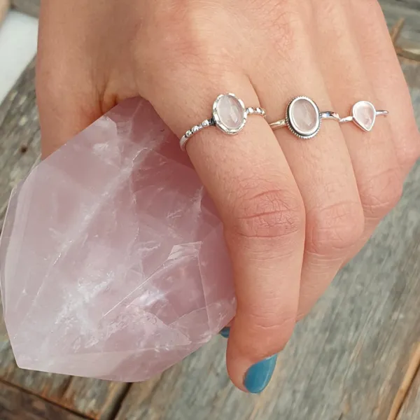 Studio Jewellery Gem Stone Rings | Rings-Rope Edge Oval Rose Quartz Silver Gemstone Ring