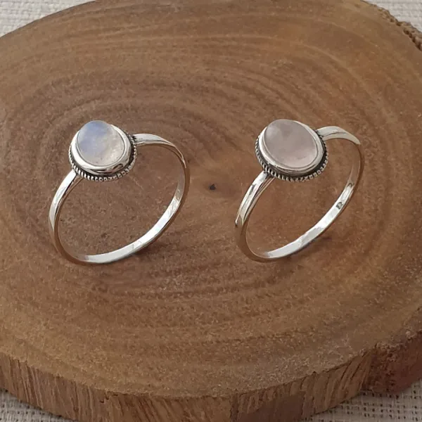 Studio Jewellery Gem Stone Rings | Rings-Rope Edge Oval Rose Quartz Silver Gemstone Ring