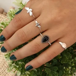 Studio Jewellery Feature & Stacker Rings | Rings-Small Bee Silver Ring
