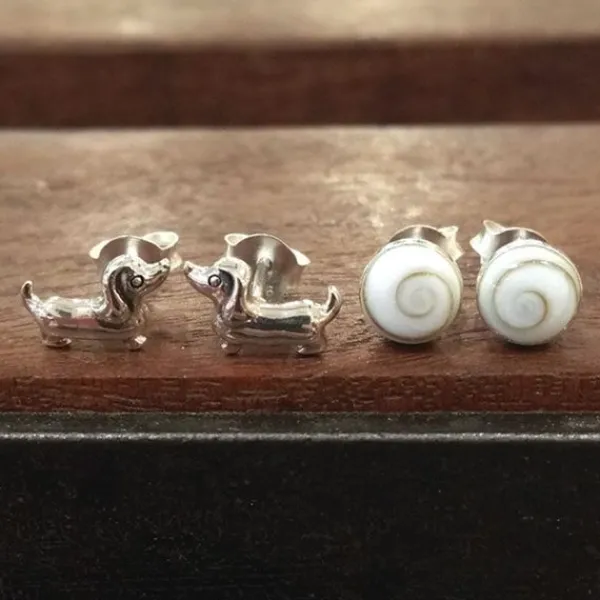 Studio Jewellery Stud Earrings | Earrings-Small Round Shiva Shell Swirl Silver Earring Studs