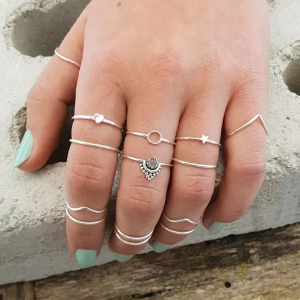 Studio Jewellery Feature & Stacker Rings | Rings-Tiny Star Silver Ring