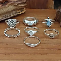 Studio Jewellery Rings-Wave White Shell Silver Ring